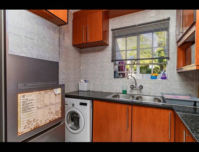 2 BEDROOM TOWNHOUSE FOR SALE IN EDEN GLEN
